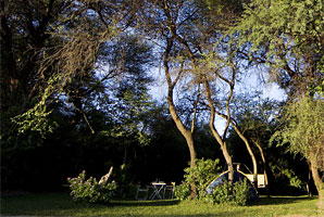 Guma Lagoon Camp 